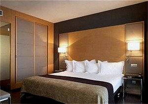 AC Hotel Victoria Suites, a Marriott Lifestyle Hotel