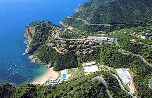Giverola Resort