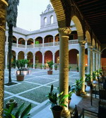 AC Palacio De Santa Paula, Autograph Collection, a Luxury & Lifestyle Hotel