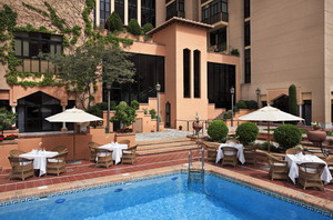 Hotel Saray