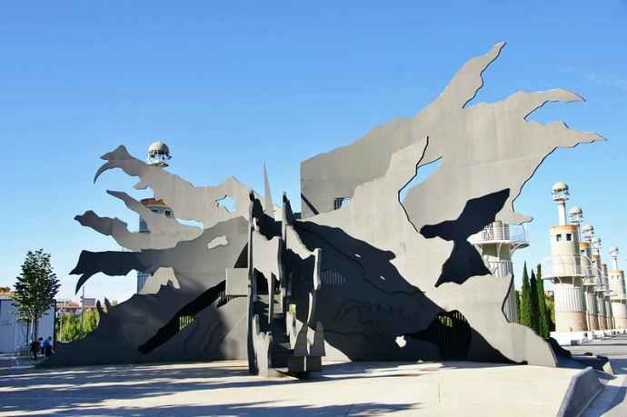 Parc de L'Espanya Industrial, Barcelona