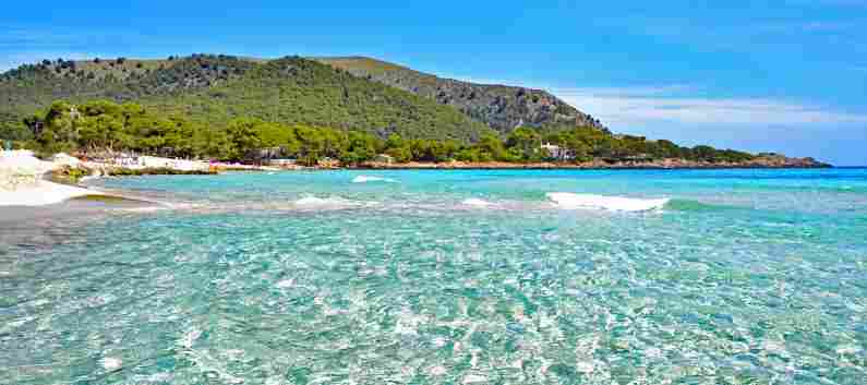 Crystal clear waters in Mallorca, SpainCrystal clear waters in Mallorca, Spain