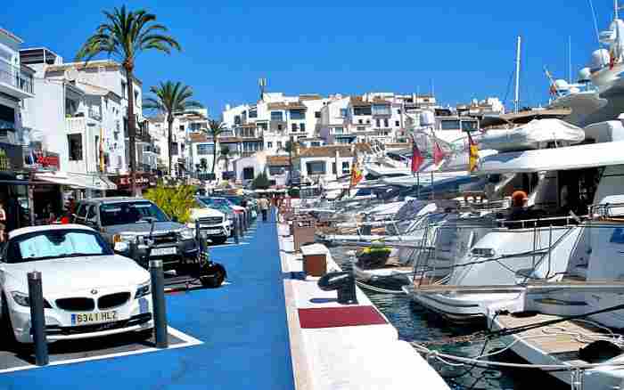 Puerto Banus, near Marbella, Costa del Sol, southern Spain